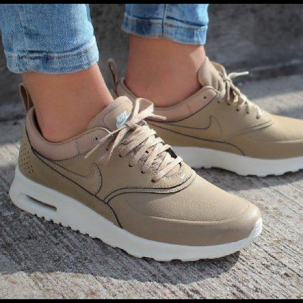 Tan Nike Air Max